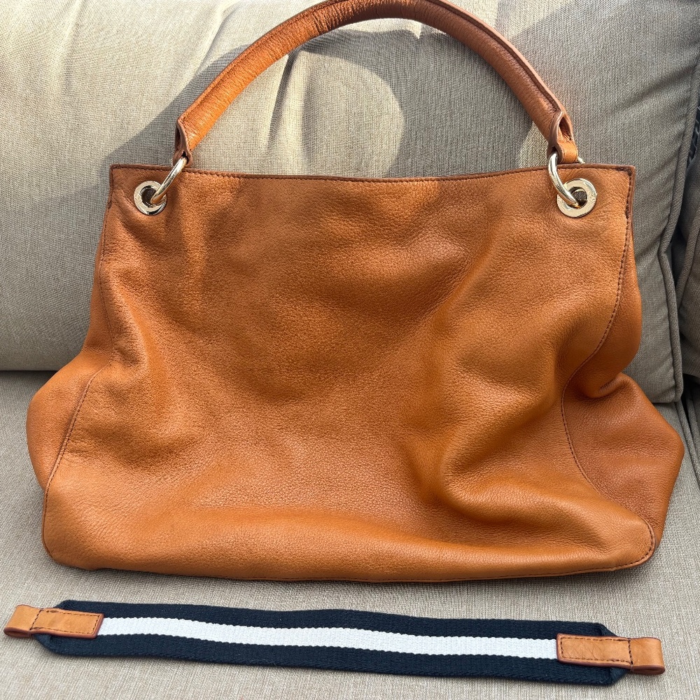 Mark & Graham Tan Leather Shoulder Bag with Gold Rings